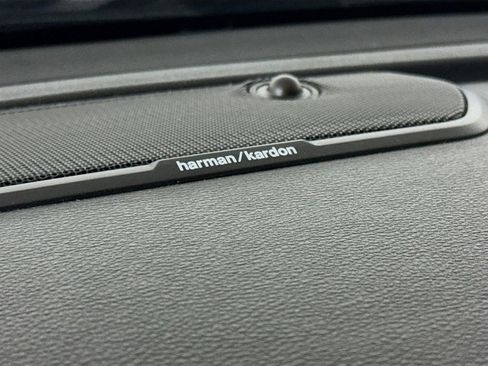 Used 2019 RAM 3500 Laramie image 22