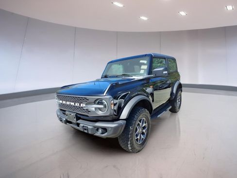 Used 2023 Ford Bronco Badlands AWD/4WD image 2