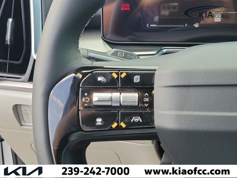 New 2026 Kia Sorento S FWD image 23