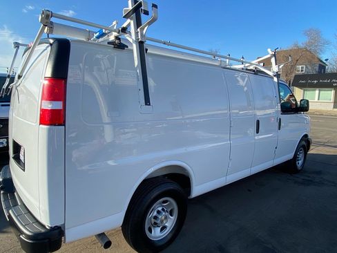 Used 2025 Chevrolet Express 2500 Extended w/ Communications Package image 42