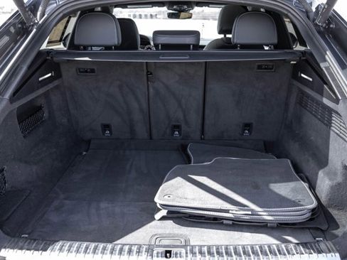 Used 2021 Audi Q8 Premium Plus w/ Premium Plus Package image 24