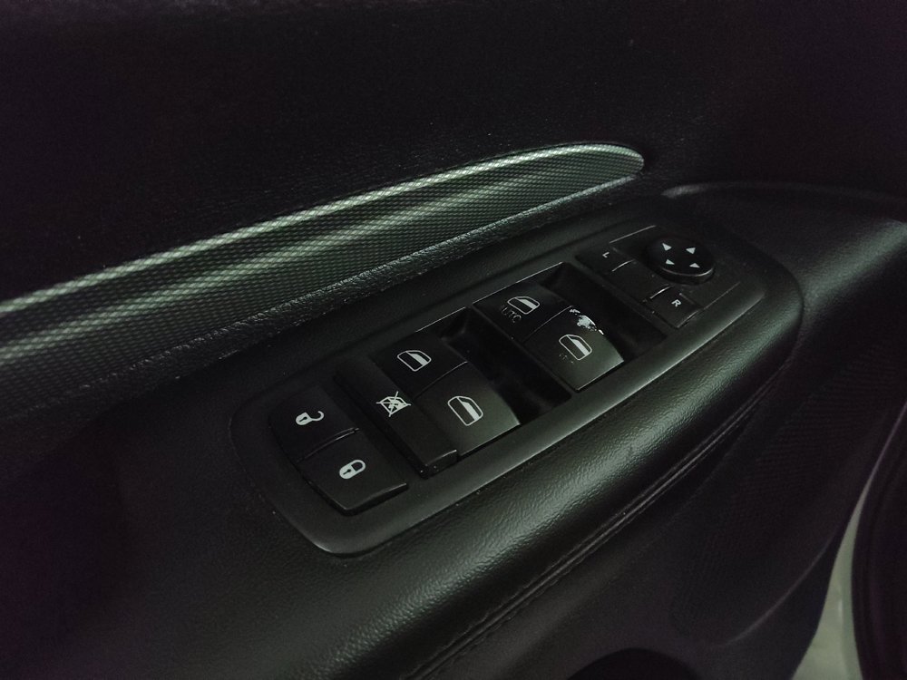 Used 2018 Dodge Durango GT RWD image 27