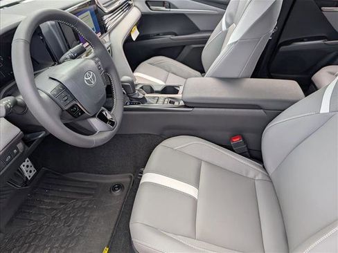 New 2026 Toyota Camry SE FWD image 4