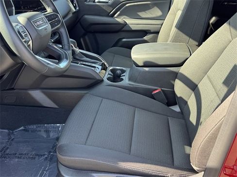 Used 2024 GMC Canyon Elevation image 12