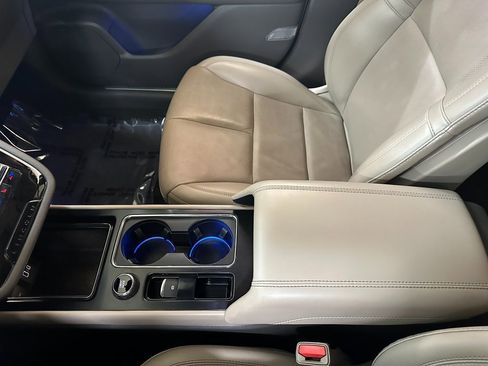 Used 2021 Lincoln Corsair Reserve image 31