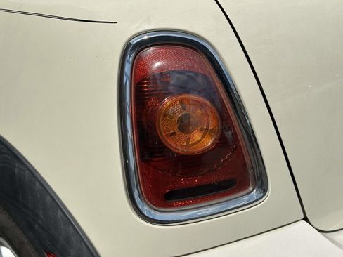 Used 2009 MINI Cooper S FWD image 12