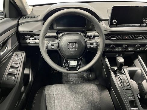 New 2025 Honda Accord SE image 16