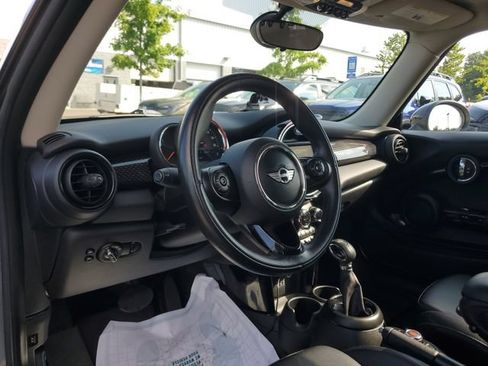 Used 2018 MINI Cooper S FWD image 12