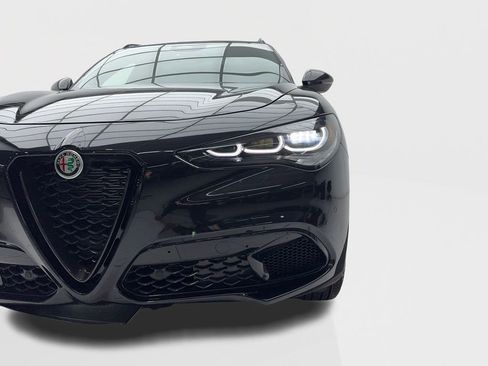 New 2026 Alfa Romeo Stelvio Sprint w/ Convenience Package AWD/4WD image 10