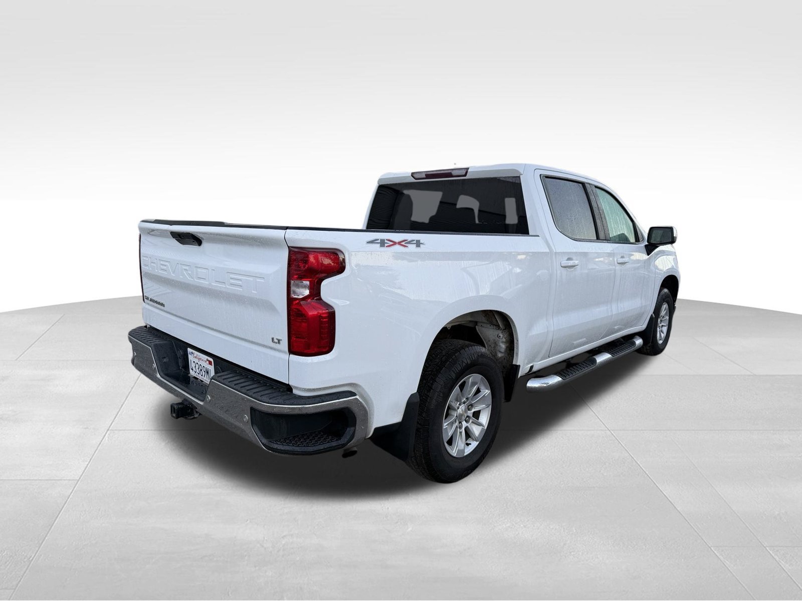 Used 2021 Chevrolet Silverado 1500 LT w/ Safety Package AWD/4WD image 3