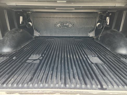 Used 2021 Ford F150 Lariat w/ FX4 Off-Road Package AWD/4WD image 32