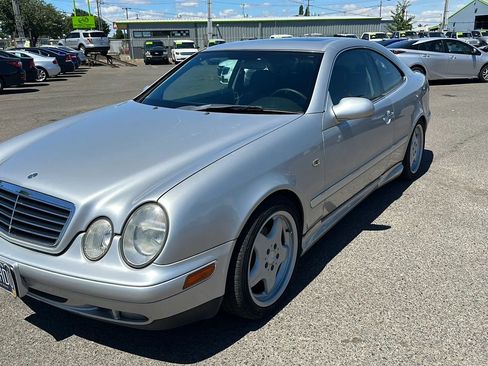 Used 1999 Mercedes-Benz CLK 430 Coupe image 6