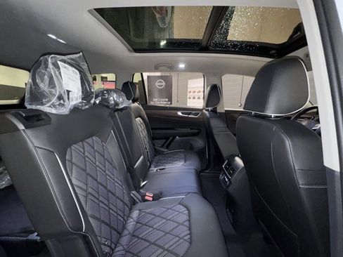 New 2026 Volkswagen Atlas SEL Premium R-Line image 6