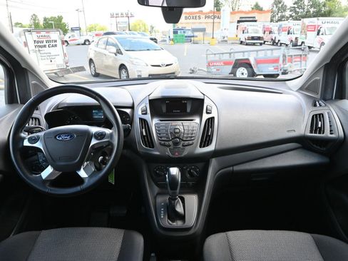 Used 2018 Ford Transit Connect XL FWD image 19