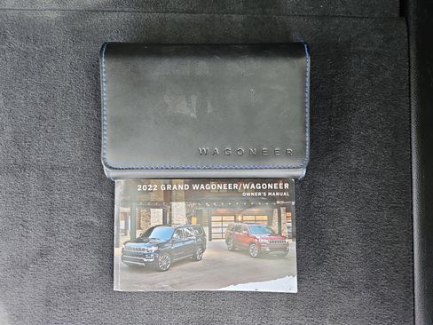 Used 2022 Jeep Wagoneer Series II image 31