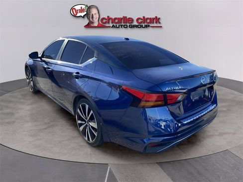 Used 2022 Nissan Altima 2.5 SR image 4