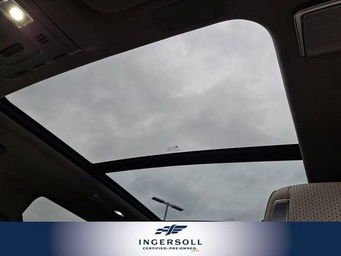 Used 2021 Cadillac Escalade Premium Luxury Platinum w/ Heavy-Duty Trailer Package image 19