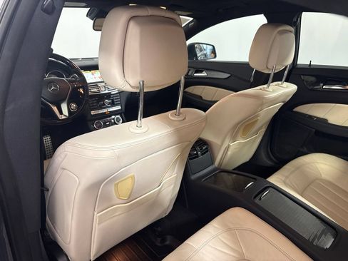 Used 2012 Mercedes-Benz CLS 550 image 26