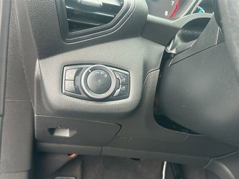 Used 2017 Ford Escape SE AWD/4WD image 18