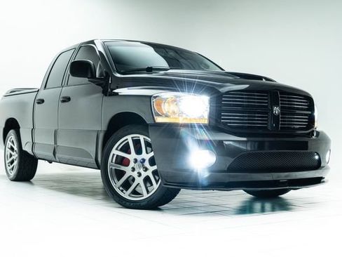 Used 2006 Dodge Ram 1500 Truck 2WD Quad Cab w/ Communication Pkg image 5