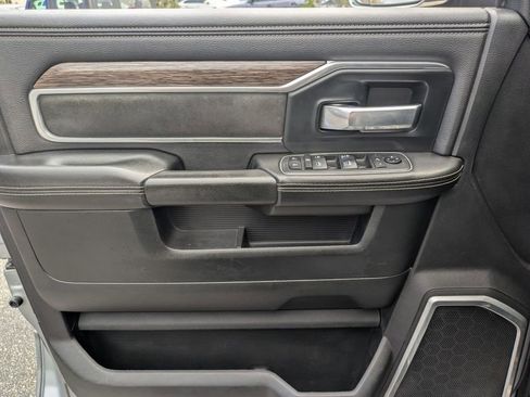 Used 2020 RAM 2500 Laramie image 12