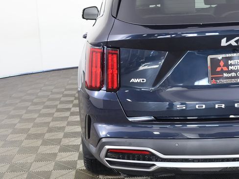 Used 2022 Kia Sorento SX Prestige image 19