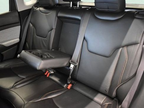 Used 2022 Jeep Compass Latitude w/ Sun and Sound Group image 7