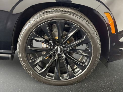 Used 2026 Cadillac Escalade Platinum Sport w/ LPO, ONYX Package image 20