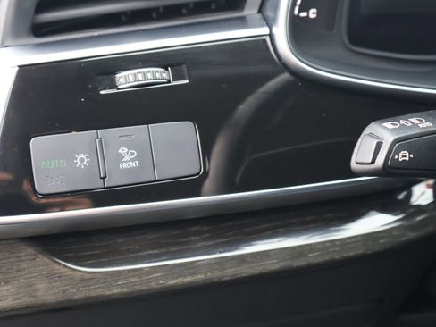 Used 2024 Audi Q7 2.0T Premium Plus image 18