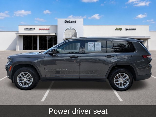 Used 2024 Jeep Grand Cherokee L Laredo w/ Trailer Tow Package RWD image 9