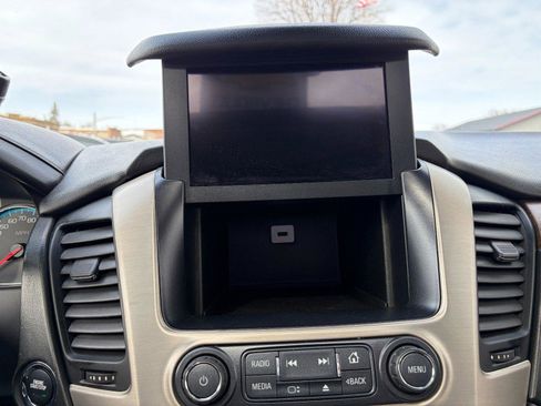 Used 2019 GMC Yukon XL Denali w/ Denali Ultimate Package image 16