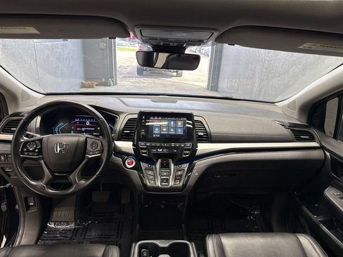 Used 2023 Honda Odyssey Touring image 29