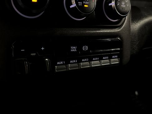 Used 2021 RAM 5500 Tradesman w/ Towing Technology Group image 26