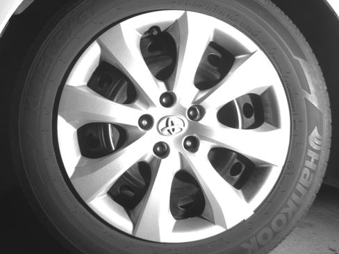 Used 2025 Toyota Corolla LE FWD image 12