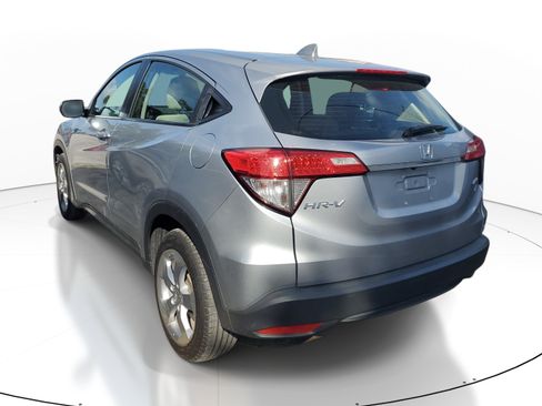 Used 2019 Honda HR-V LX image 8