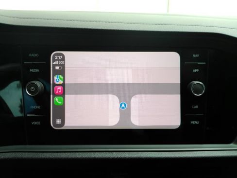 Used 2022 Volkswagen Jetta SEL FWD image 12