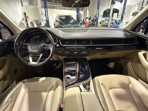 Used 2017 Audi Q7 3.0T Premium AWD/4WD image 18