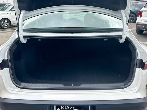 New 2026 Kia K4 FWD image 23