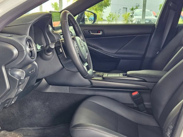 Used 2023 Lexus IS 300 w/ Comfort Package RWD image 16