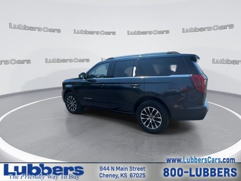 Used 2025 Ford Expedition Platinum AWD/4WD image 6