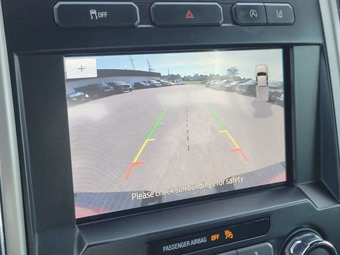 Used 2020 Ford F150 Lariat RWD image 20