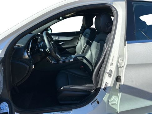 Used 2021 Mercedes-Benz C 300 Sedan w/ Premium Package image 8