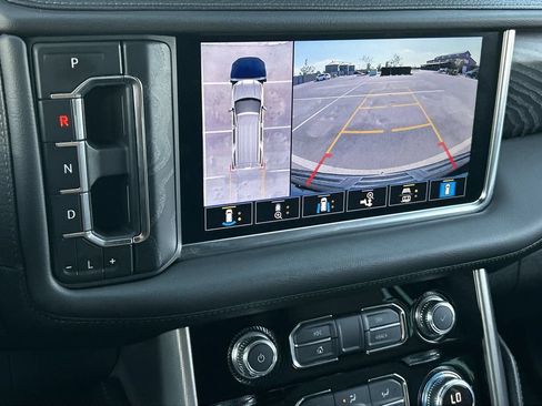 Used 2021 GMC Yukon Denali AWD/4WD image 15