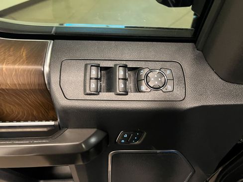 Used 2018 Ford F150 Limited w/ Trailer Tow Package AWD/4WD image 27