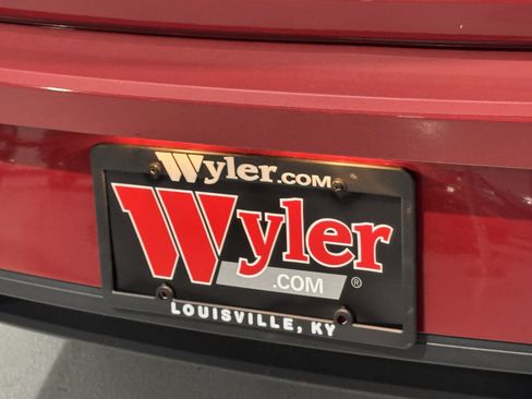 Used 2023 Hyundai Elantra SEL image 40