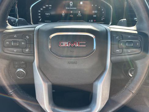 Used 2022 GMC Sierra 1500 SLT w/ SLT Premium Plus Package AWD/4WD image 17