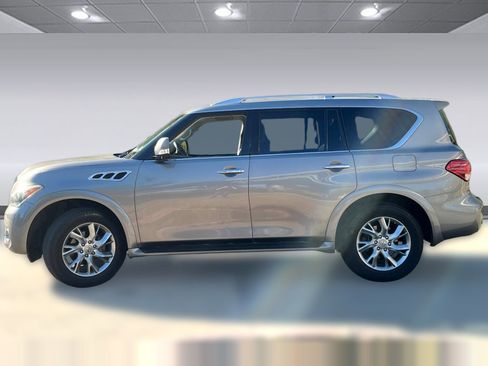 Used 2011 INFINITI QX56 4WD w/ Theater Pkg image 2