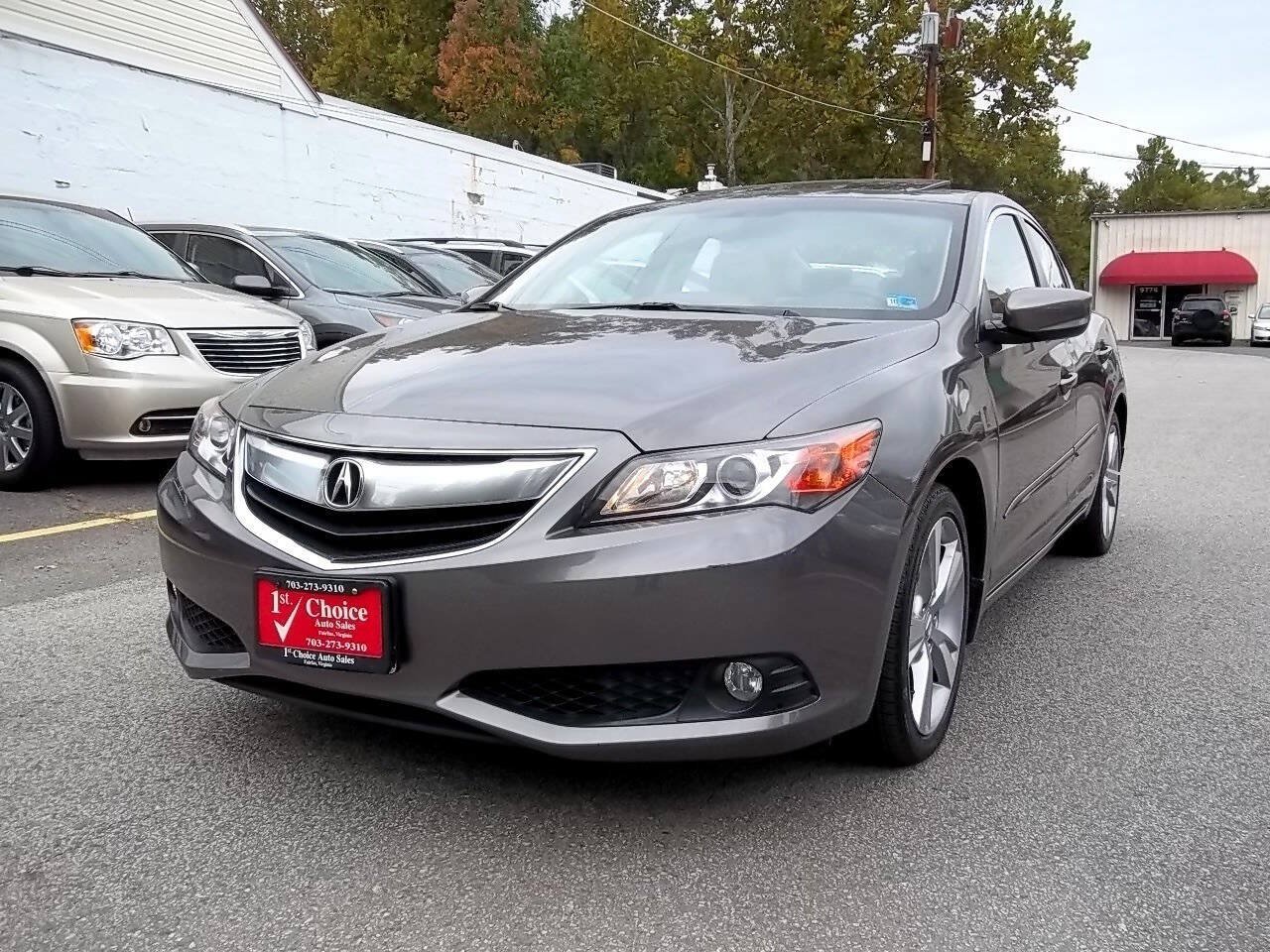 Used 2013 Acura ILX w/ Technology Package FWD image 1