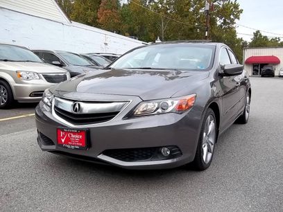 Used 2013 Acura ILX w/ Technology Package