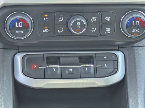 Certified 2023 GMC Acadia SLT w/ LPO, Floor Liner Package FWD image 24